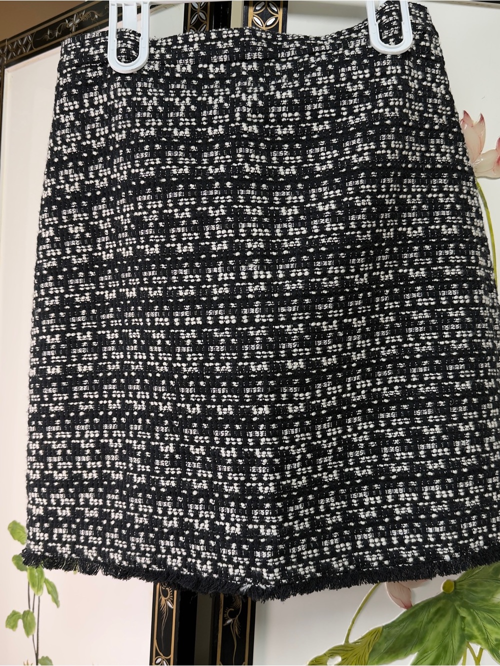 Chic Ann Taylor Black & White Tweed Mini Skirt 🖤😎🙌